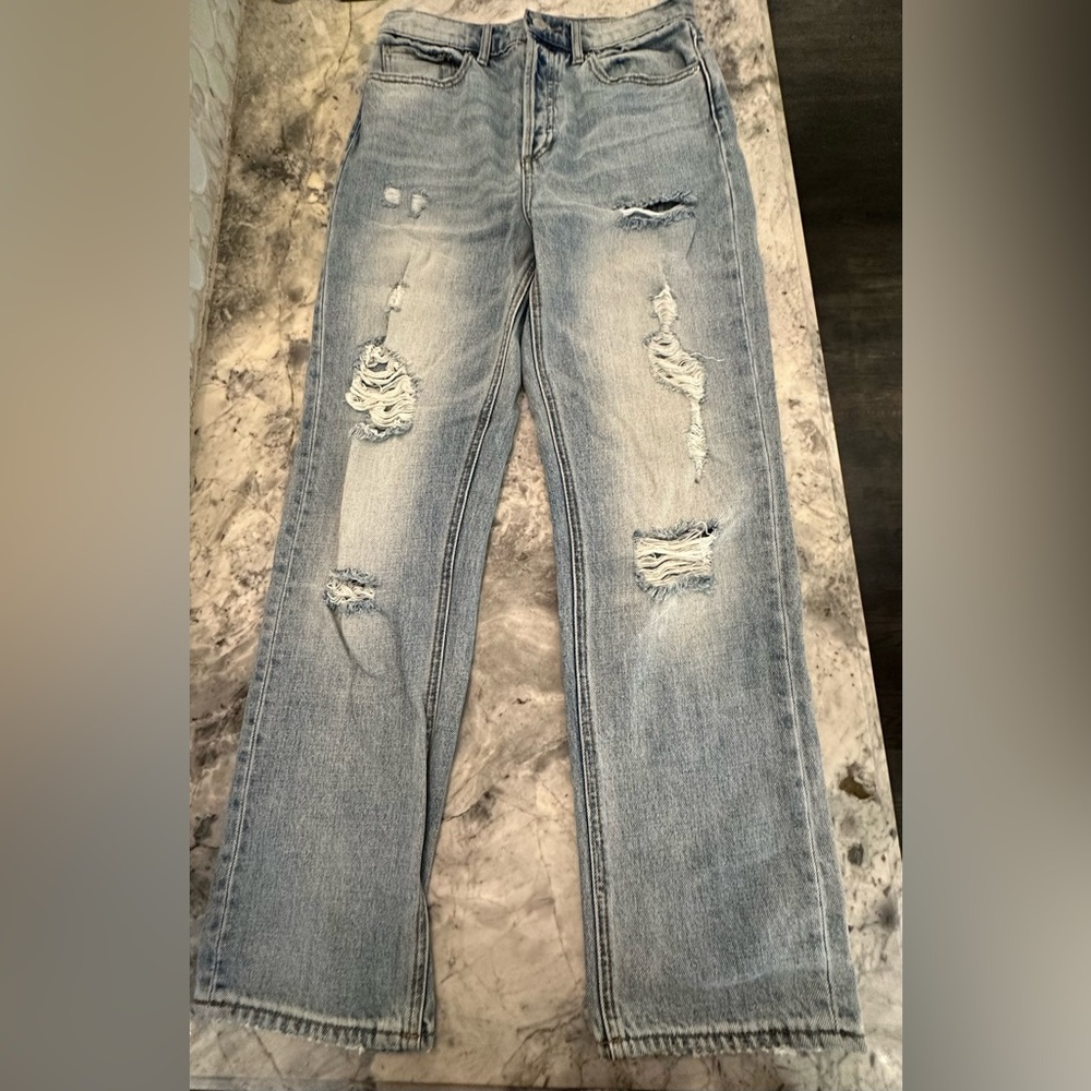 Urban Outfitters BDG straight leg, distressed jeans